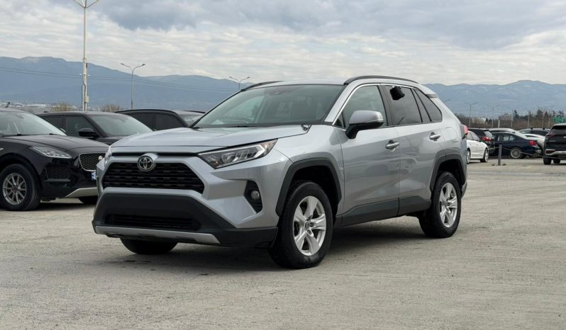 
								TOYOTA RAV4 full									