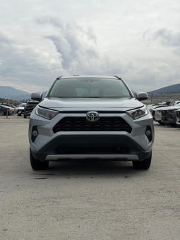
										TOYOTA RAV4 full									