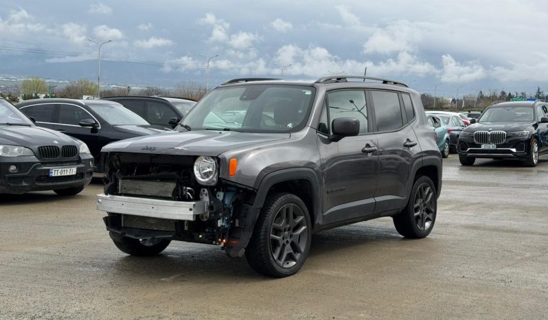 
								Jeep Renegade full									