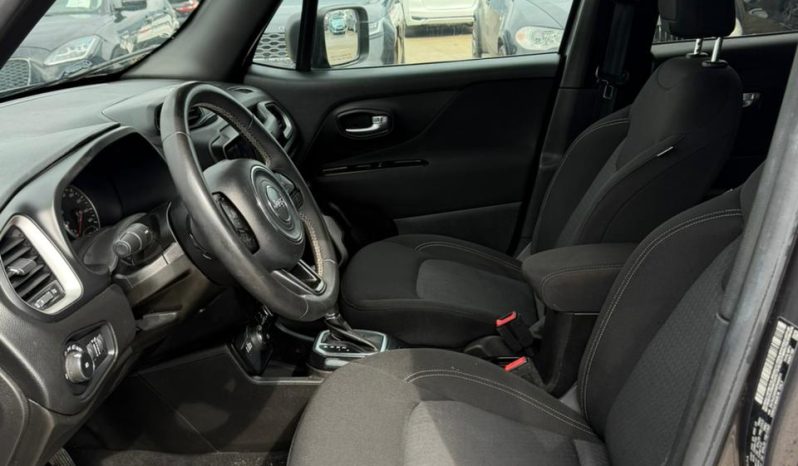 
								Jeep Renegade full									
