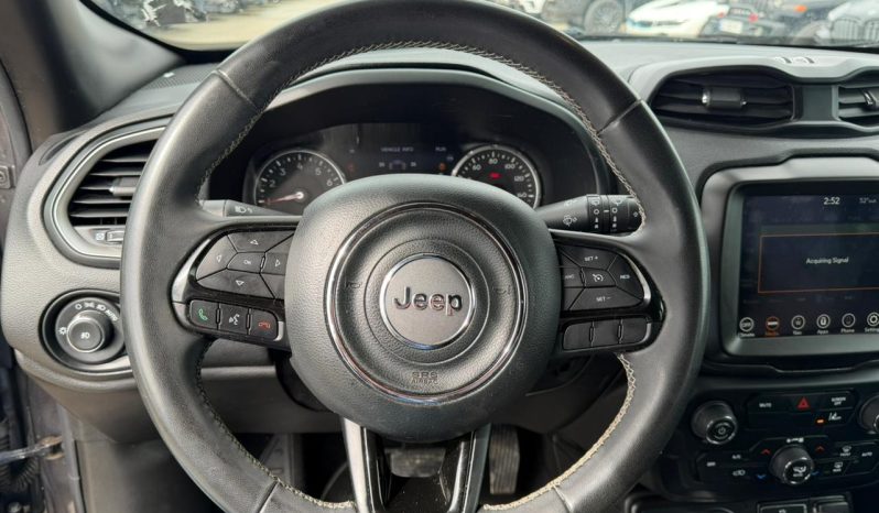 
								Jeep Renegade full									
