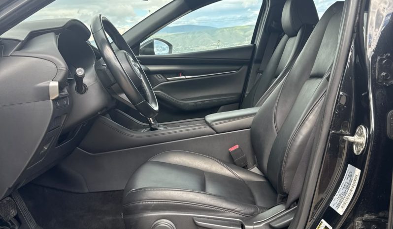 
								MAZDA 3 full									