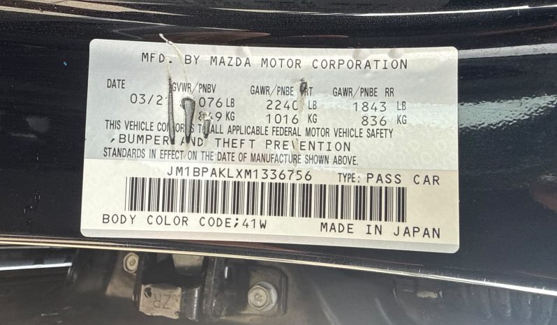 
								MAZDA 3 full									
