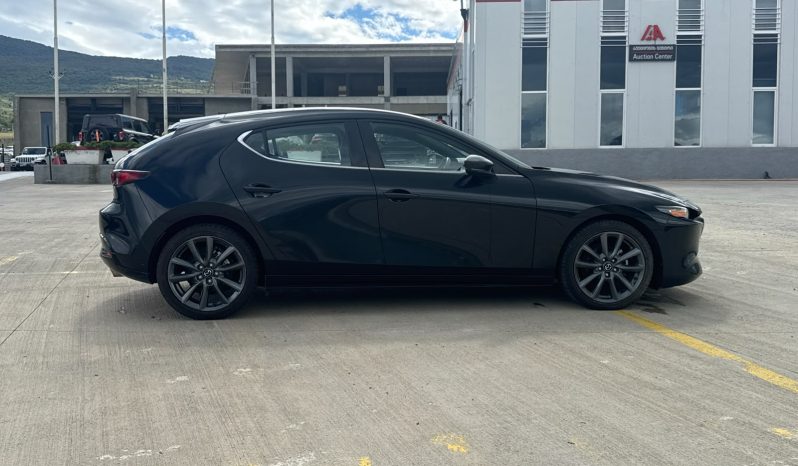 
								MAZDA 3 full									