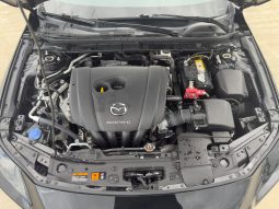 
										MAZDA 3 full									