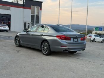 2017 BMW 540 XI