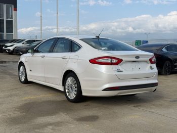 FORD FUSION