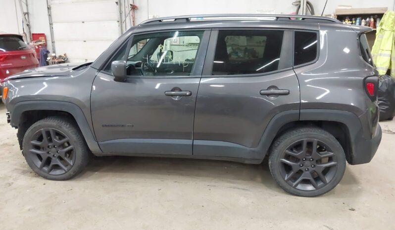 
								Jeep Renegade full									