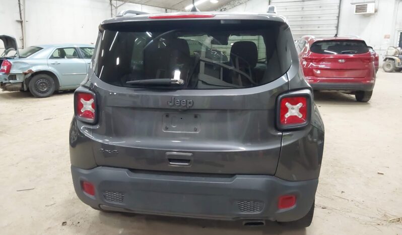 
								Jeep Renegade full									