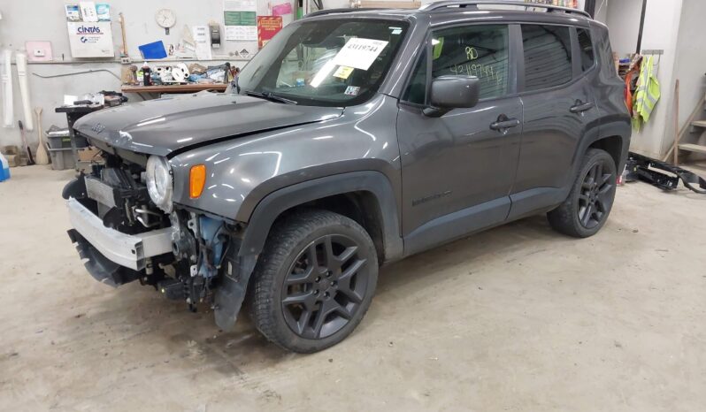 
								Jeep Renegade full									