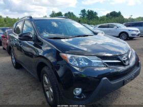 TOYOTA RAV 4 XLE