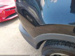 
										TOYOTA RAV 4 XLE full									