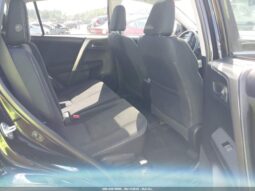 
										TOYOTA RAV 4 XLE full									