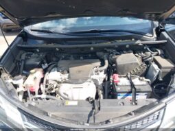 
										TOYOTA RAV 4 XLE full									