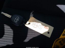 
										TOYOTA RAV 4 XLE full									