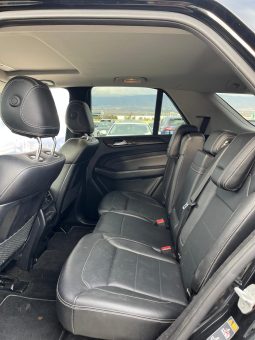 
										Mercedes-Benz ML-Class full									