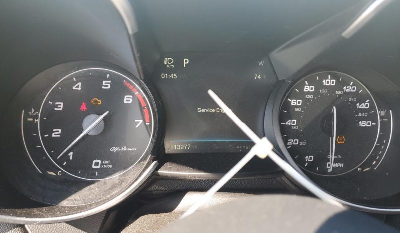 
								Alfa Romeo Giulia full									