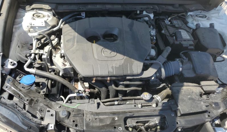 
								Mazda CX-30 full									