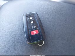 
										2020 Toyota RAV4 full									