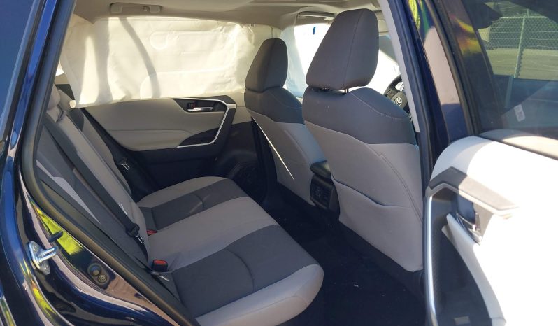 
								2020 Toyota RAV4 full									