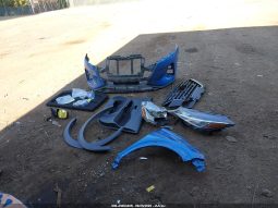 
										2021 Nissan Kicks full									