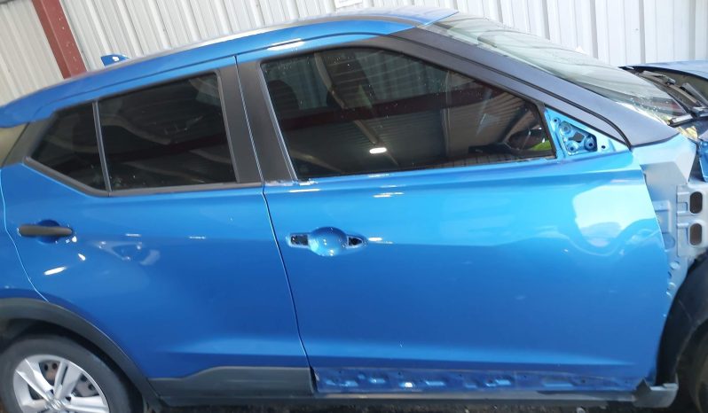 
								2021 Nissan Kicks full									