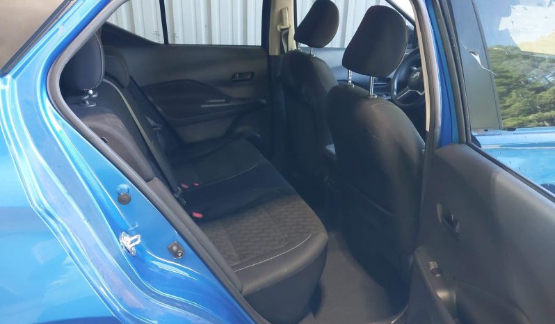 
								2021 Nissan Kicks full									