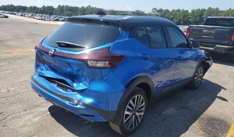 
								2023 Nissan Kicks full									