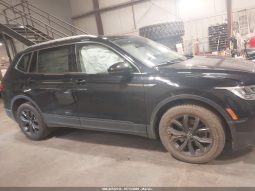 
										Volkswagen Tiguan full									