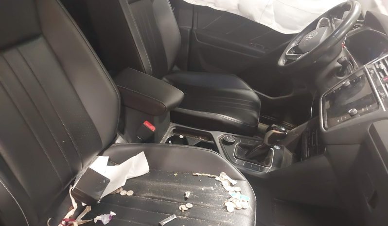 
								Volkswagen Tiguan full									