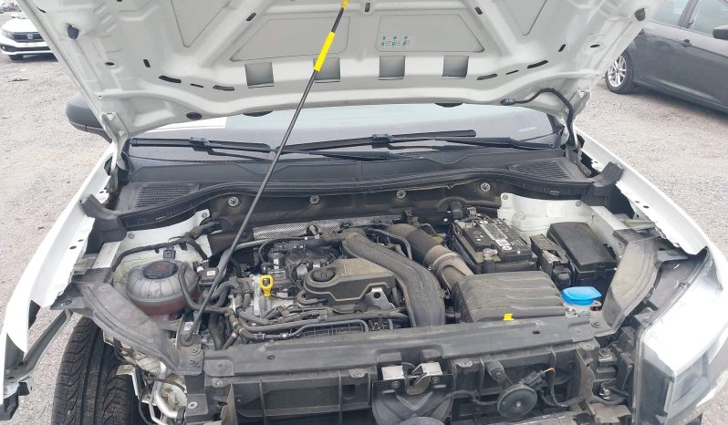 
								2022 Volkswagen Taos full									