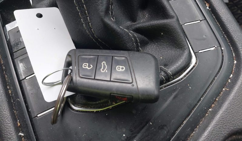 
								2022 Volkswagen Taos full									