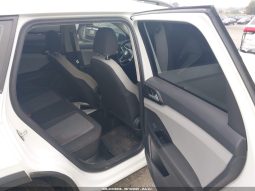 
										2022 Volkswagen Taos full									