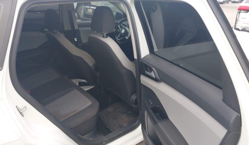 
								2022 Volkswagen Taos full									