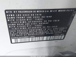 
										2022 Volkswagen Taos full									