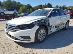 
										Volkswagen Jetta full									