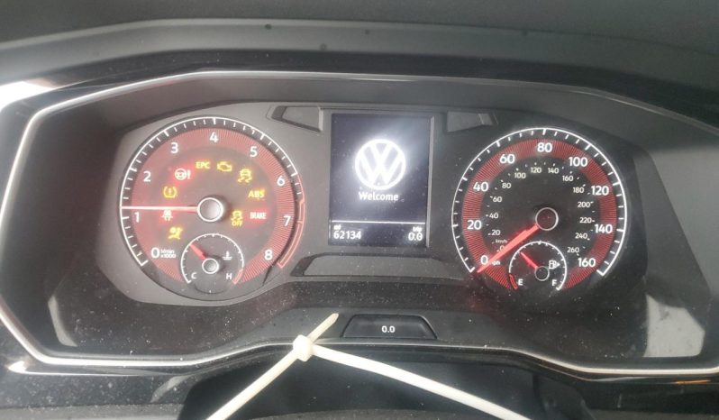 
								VOLKSWAGEN JETTA full									