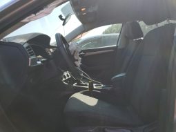 Volkswagen Jetta full