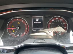Volkswagen Jetta full