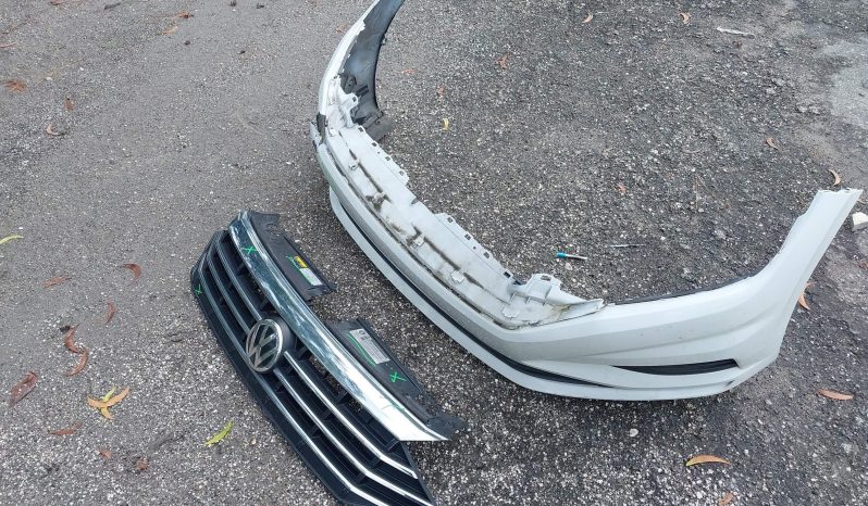 
								VOLKSWAGEN JETTA full									