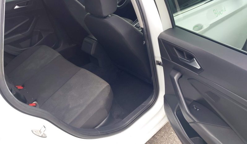 
								VOLKSWAGEN JETTA full									