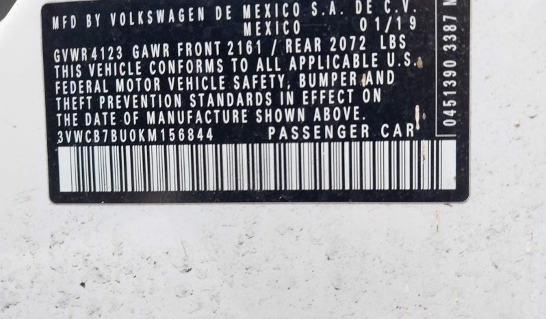 
								VOLKSWAGEN JETTA full									