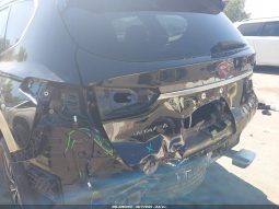 
										Hyundai Santa Fe full									