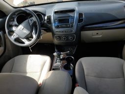 
										2015 KIA Sorento full									