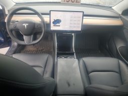 
										Tesla MODEL 3 full									