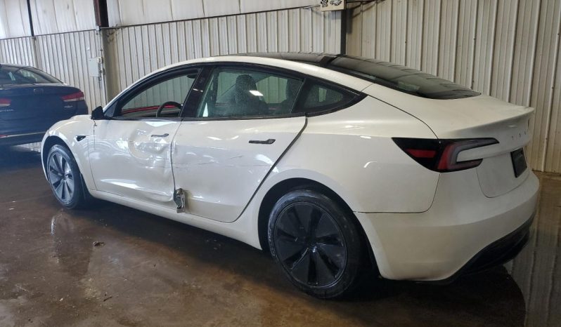 
								Tesla MODEL 3 full									
