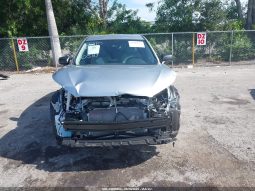 
										2025 Toyota Corolla Cross full									