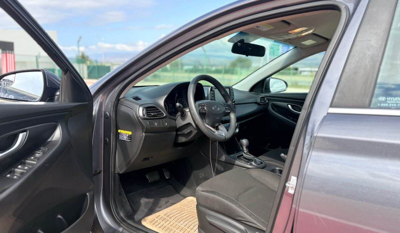 
								HYUNDAI ELANTRA GT full									