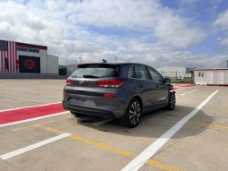 
										HYUNDAI ELANTRA GT full									