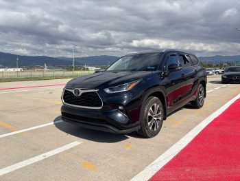 TOYOTA HIGHLANDER XLE